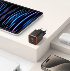 Spigen Ładowarki-ŁADOWARKA EE301EU ARCSTATION ESSENTIAL CHARGER 30W BLACK