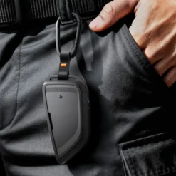 Spigen Inne-ETUI DO KLUCZYKÓW BMW BK100 KEY FOB CZARNE