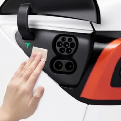 Spigen Tesla-FOLIA OCHRONNA I NAKŁADKA DO PORTU ŁADOWANIA TESLA MODEL Y/3 PROTECTIVE FILM AND WRAP SET FOR CHARGE PORT EU