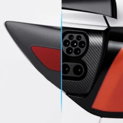 Spigen Tesla-FOLIA OCHRONNA I NAKŁADKA DO PORTU ŁADOWANIA TESLA MODEL Y/3 PROTECTIVE FILM AND WRAP SET FOR CHARGE PORT EU