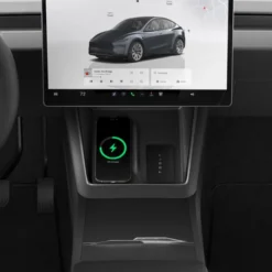 Spigen Ładowarki|Tesla-OSŁONA NA ŁADOWARKĘ BEZPRZEWODOWĄ TESLA MODEL Y 2025