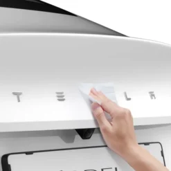 Spigen Tesla-OSŁONA NA LOGO ZNACZEK TESLA MODEL 3 2024 REAR EMBLEM LOGO FULL COVER CARBON