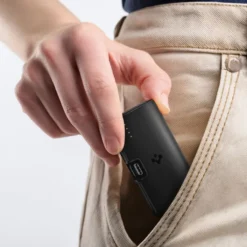 Spigen Ładowarki|Powerbanki-POWERBANK EA2205 POWER BANK 5000 MAH 22.5W BLACK